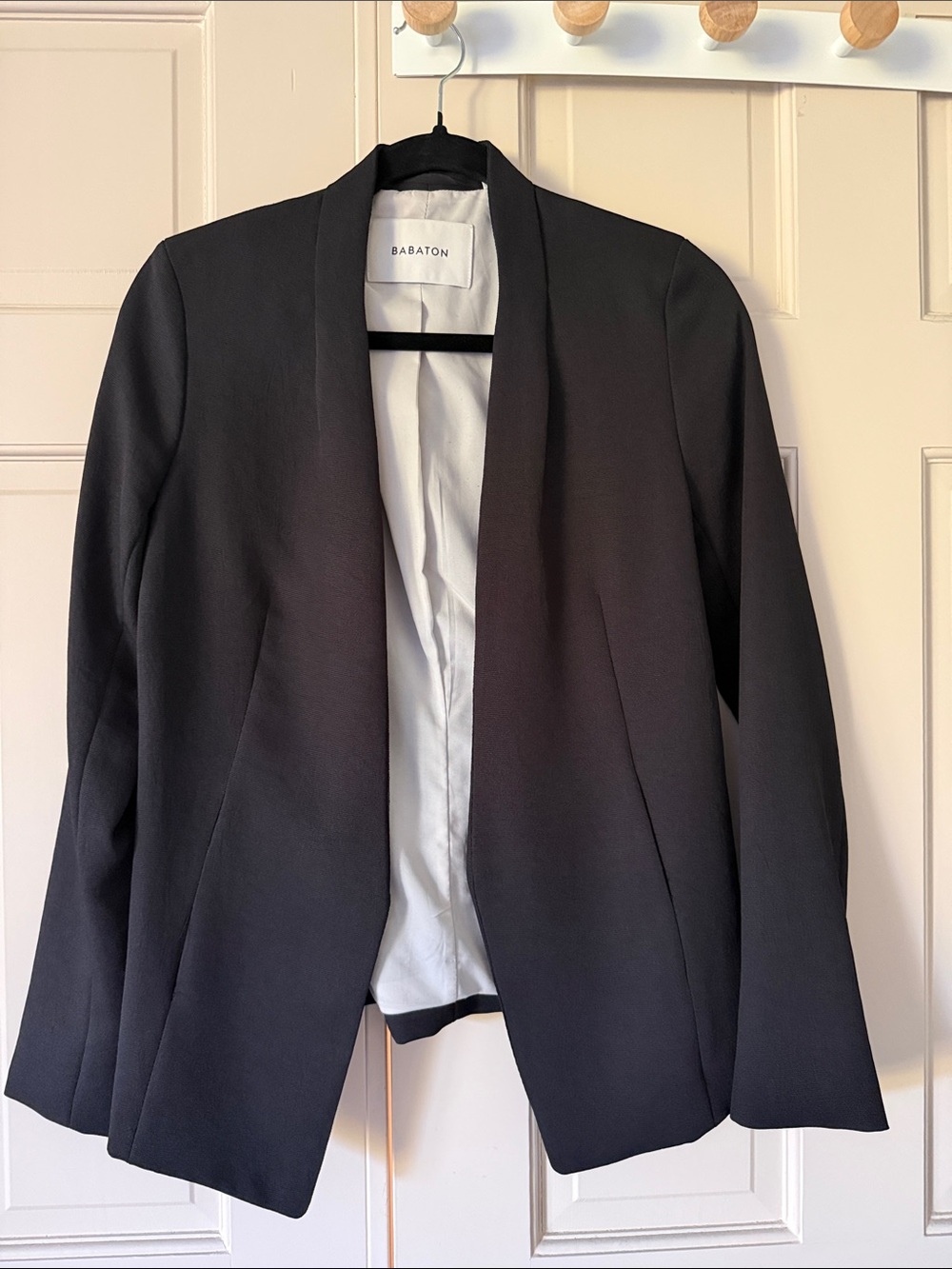 Aritzia Babaton Black Open-Front Blazer Jacket